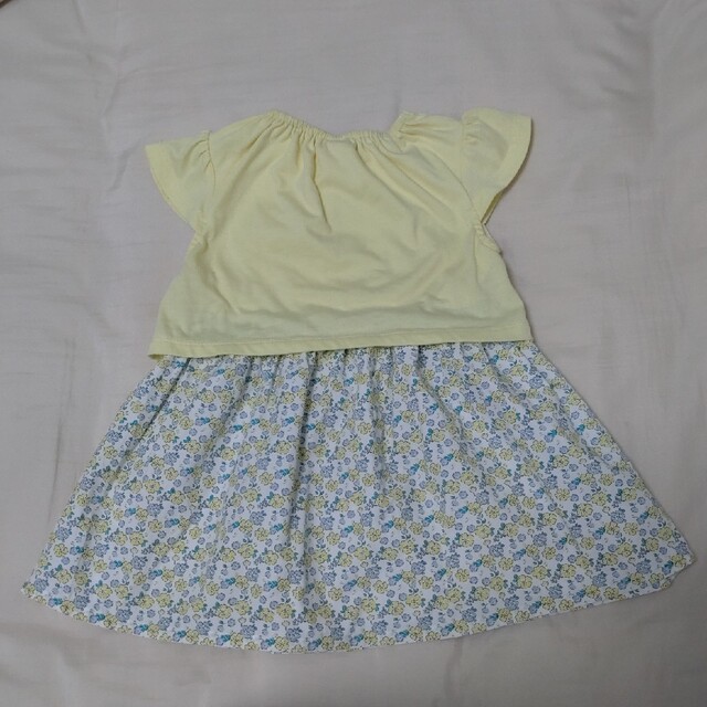 キッズ服女の子用トップス　100cm キッズ/ベビー/マタニティのキッズ服女の子用(90cm~)(Tシャツ/カットソー)の商品写真