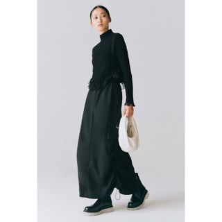 ザラ(ZARA)のZARA  カーゴ ミディスカート 新品　S(ロングスカート)