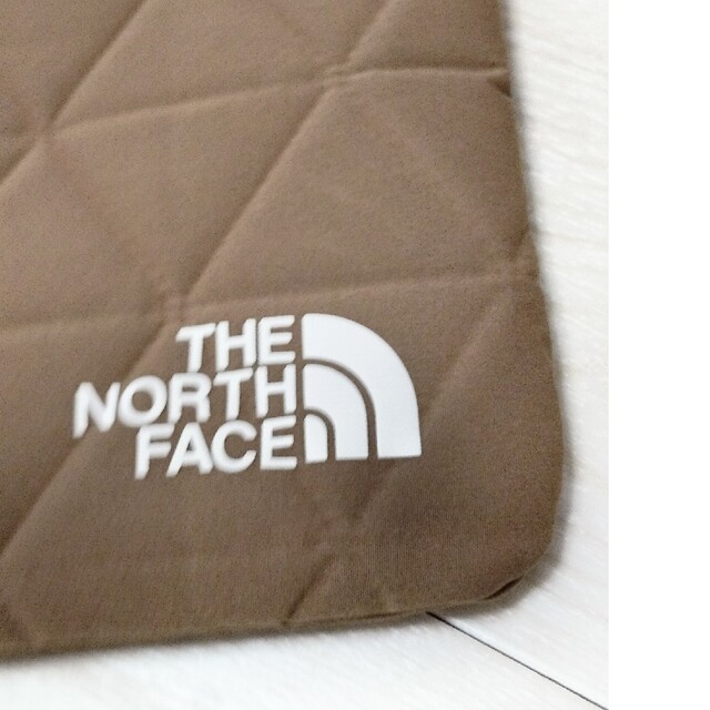 THE NORTH FACE(ザノースフェイス)のノースフェイス　ジオフェイスPCスリーブ　13インチ　未使用タグ付き スマホ/家電/カメラのPC/タブレット(その他)の商品写真