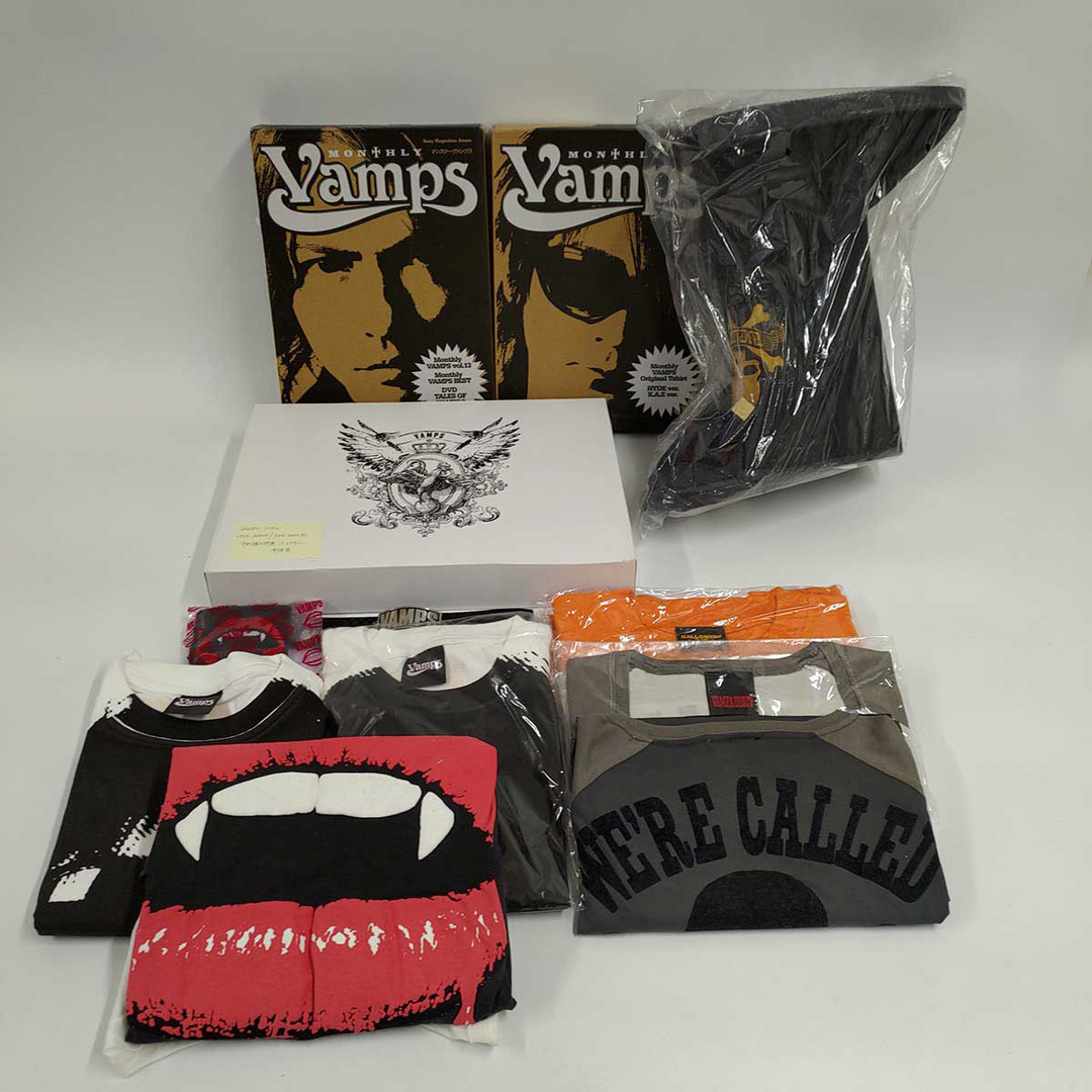 [セット] VAMPS バンプス HYDE ハイド MONTHLY Tシャツ リストバンド バスタオル グッツ ラルク