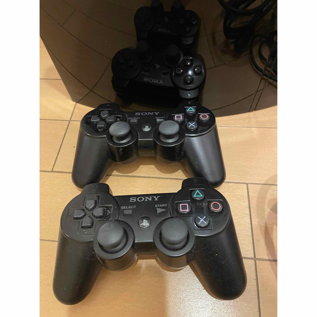 SONY(ソニー)のSONY PlayStation3 CECHB00 ジャンク品 エンタメ/ホビーのゲームソフト/ゲーム機本体(家庭用ゲーム機本体)の商品写真