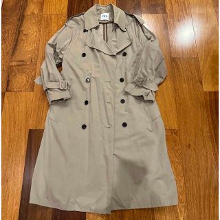 ザラ(ZARA)のZARA ザラトレンチコート　XSサイズ　新品(トレンチコート)