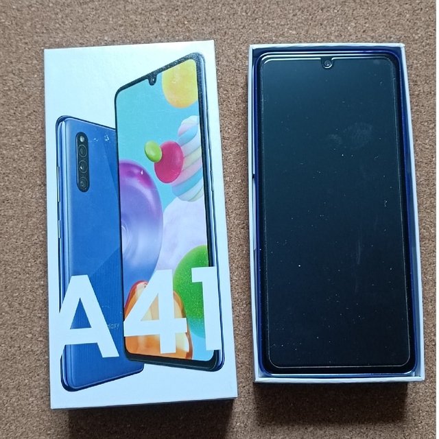 Galaxy(ギャラクシー)のSAMSUNG Galaxy A41 SC41A ブルー スマホ/家電/カメラのスマートフォン/携帯電話(スマートフォン本体)の商品写真