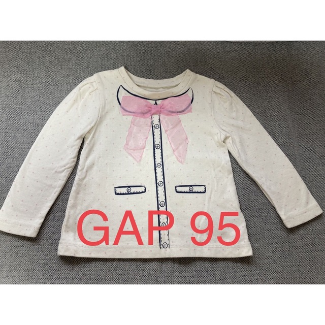 GAP Kids(ギャップキッズ)のGAP カットソー　95 女の子　リボン　ピンク　春物　ロンＴ　トップス キッズ/ベビー/マタニティのキッズ服女の子用(90cm~)(Tシャツ/カットソー)の商品写真