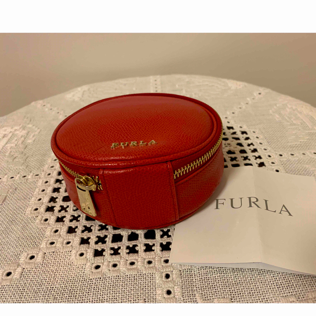 Furla(フルラ)の期間限定!！美品【FURLA】ショルダー&ポーチ レディースのバッグ(ショルダーバッグ)の商品写真