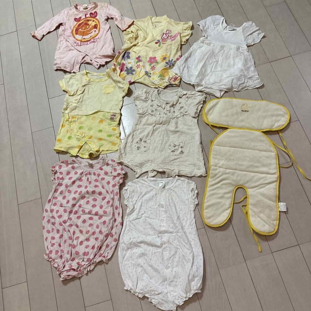 BeBe(ベベ)の美品多め　女の子　夏服　70サイズ　80サイズ　90サイズ　ロンパース　おまけ有 キッズ/ベビー/マタニティのベビー服(~85cm)(ロンパース)の商品写真