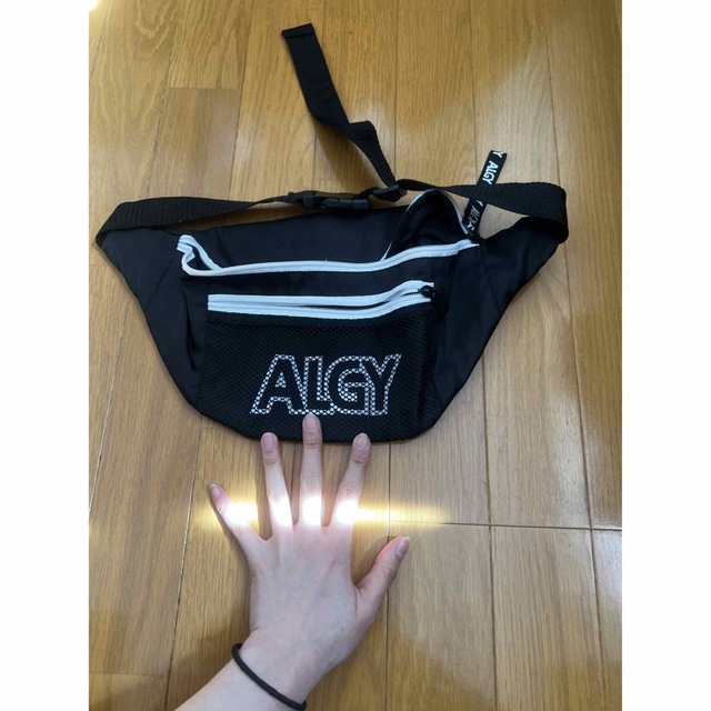 ALGY(アルジー)のアルジー　ボディバック キッズ/ベビー/マタニティのこども用バッグ(その他)の商品写真