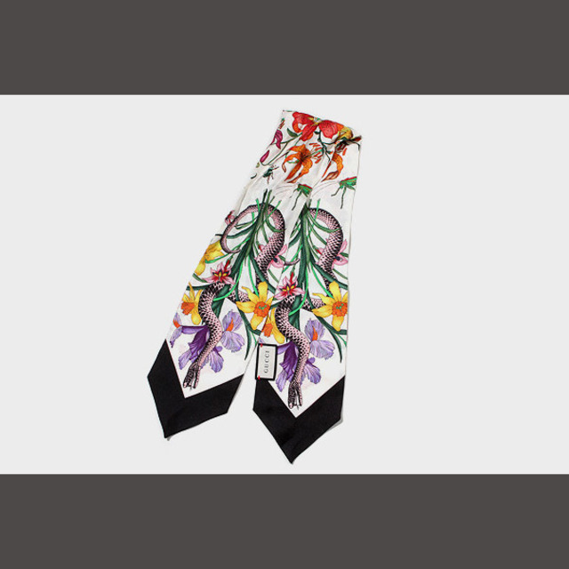 Gucci(グッチ)の GUCCI グッチ フローラ スネーク プリント ネックボウ スカーフ/◆☆ メンズのファッション小物(ハンカチ/ポケットチーフ)の商品写真