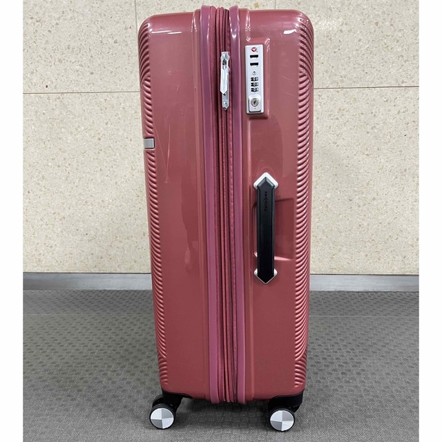 Samsonite(サムソナイト)のサムソナイト　ヴォラント　スピナー75  ピンク メンズのバッグ(トラベルバッグ/スーツケース)の商品写真