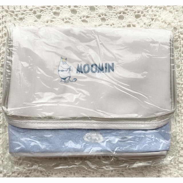 MOOMIN(ムーミン)の新品未開封 ムーミン ポケット付きクーラーBAG クーラーバッグ エンタメ/ホビーのおもちゃ/ぬいぐるみ(キャラクターグッズ)の商品写真