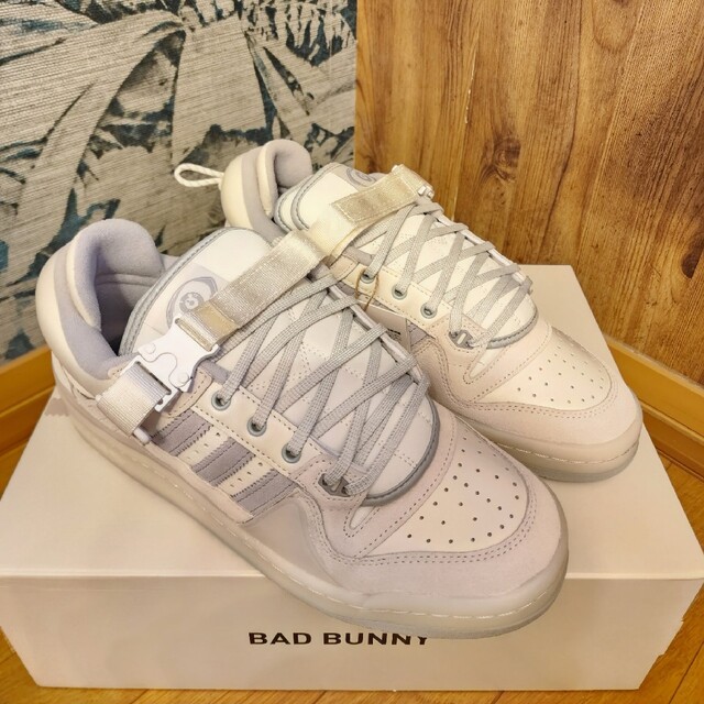 バッドバニー アディダス 27cm ホワイト HQ2153 Bad Bunny