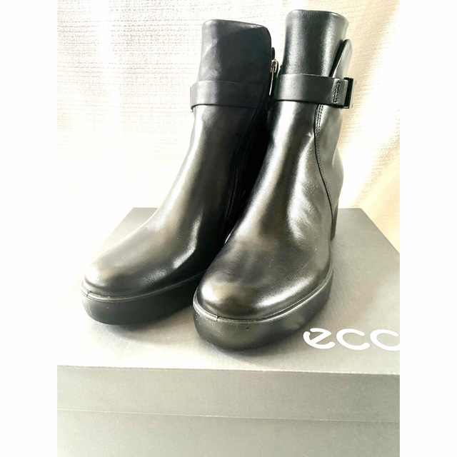 ECCO SHAPE SCULPTED MOTION 35 超歓迎 www.gold-and-wood.com