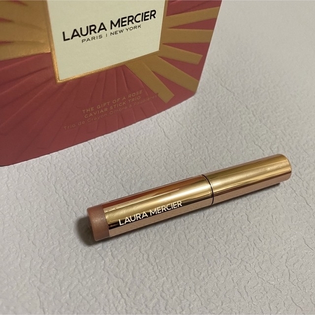 laura mercier(ローラメルシエ)のローラメルシエ　キャビアスティック　新品単品 コスメ/美容のベースメイク/化粧品(アイシャドウ)の商品写真