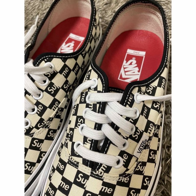 Supreme(シュプリーム)のsupreme(シュプリーム) VANS AUTHENTIC PRO メンズの靴/シューズ(スニーカー)の商品写真