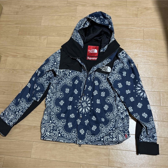 スタイリッシュシンプル North Face×supreme ペイズリー柄マウンテン
