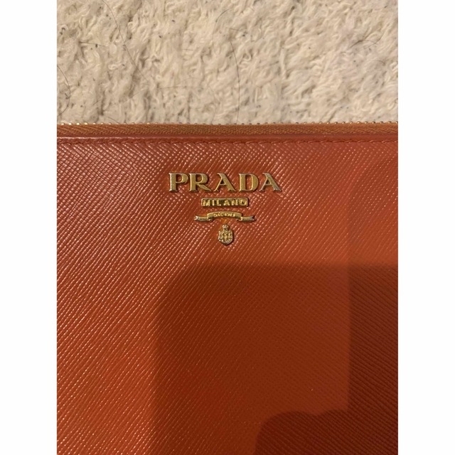 PRADA(プラダ)のPRADA 財布　オレンジ レディースのファッション小物(財布)の商品写真