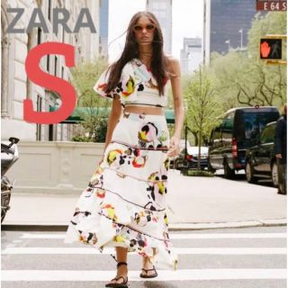 ザラ(ZARA)の新品ZARA プリント地ロングスカートS(ロングスカート)