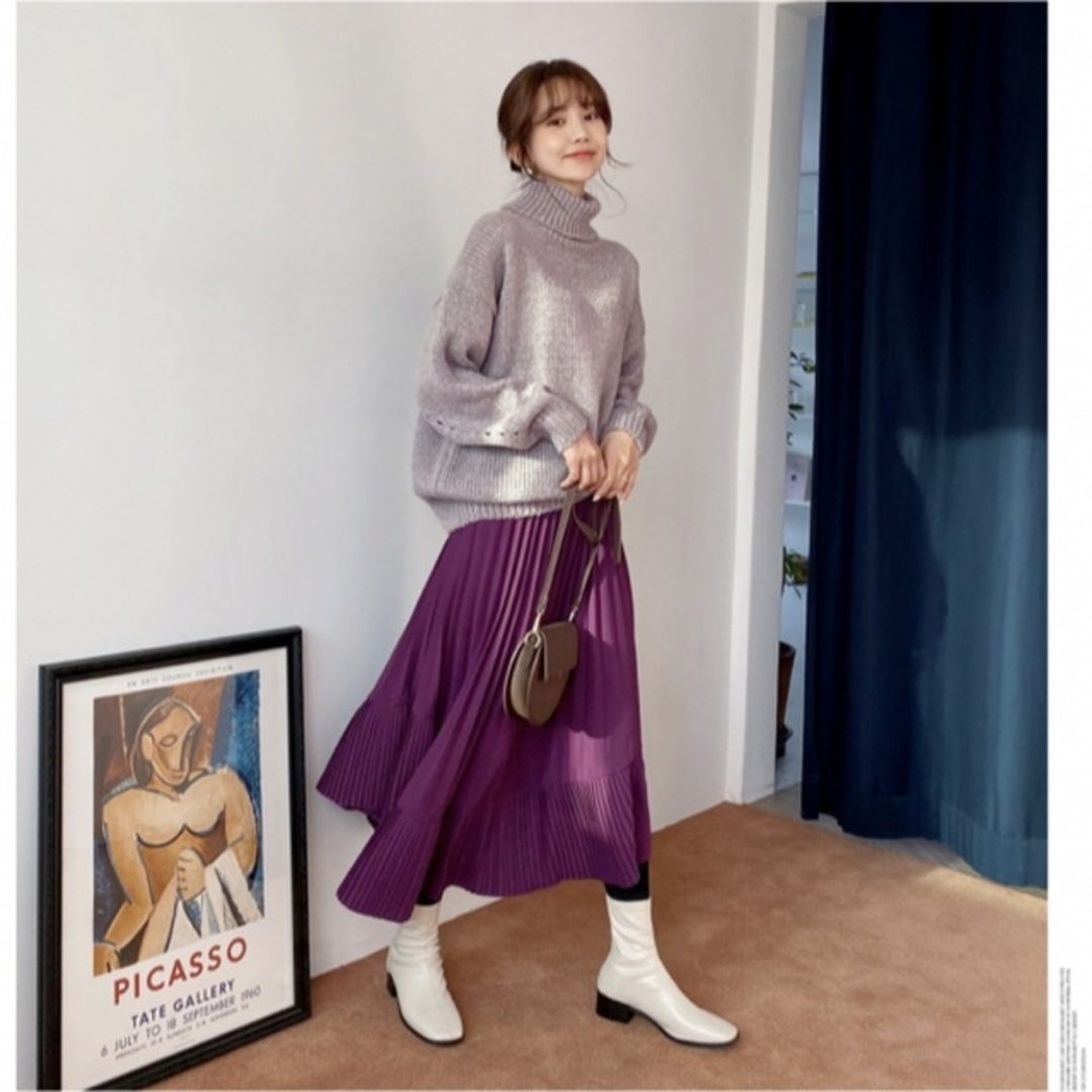 dholic(ディーホリック)のDholic アンバランスヘムプリーツスカート  ディープパープル　フリーサイズ レディースのスカート(ロングスカート)の商品写真
