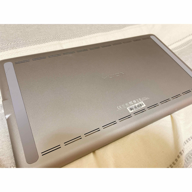 【値下げ】液タブ HUION Canvas pro 13 モデルGT-133