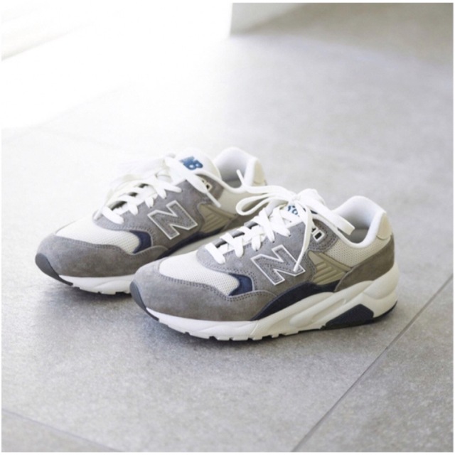 new balance グレー　23㎝GRAYサイズ