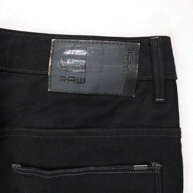 G-STAR RAW(ジースター)のジースターロゥ ARC 3D SLIM ブラックスリムストレートジーンズ W30 メンズのパンツ(デニム/ジーンズ)の商品写真