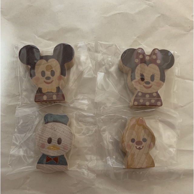 Disney(ディズニー)のキディア　ガチャガチャ　ディズニー エンタメ/ホビーのおもちゃ/ぬいぐるみ(キャラクターグッズ)の商品写真