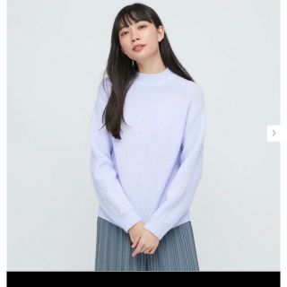 ユニクロ(UNIQLO)のUNIQLO  ライトスフレヤーンモックネック　セーター(ニット/セーター)