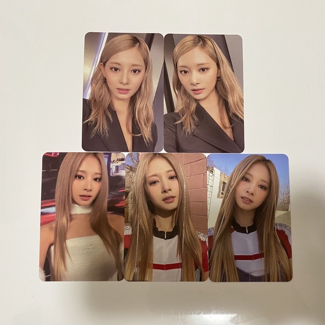 TWICE 特典トレカ等 まとめ売り コンプ 本店は 本・音楽・ゲーム