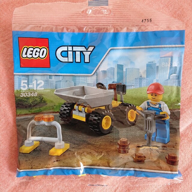 Lego(レゴ)の【新品未使用】レゴ LEGO CITY レゴシティー 30348 エンタメ/ホビーのコレクション(ノベルティグッズ)の商品写真