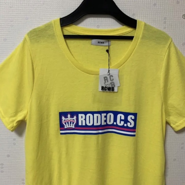 RODEO CROWNS(ロデオクラウンズ)の【新品】RCWB  ポックスロゴ Tシャツ (M) ロデオクラウンズ RODEO レディースのトップス(Tシャツ(半袖/袖なし))の商品写真