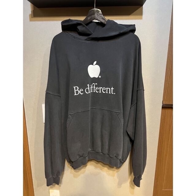 balenciaga 2022aw Be different フーディ balenciaga 2022aw Be different フーディ