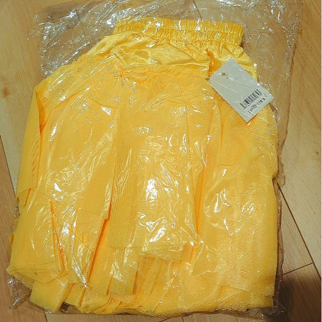 BODYLINE(ボディライン)のBODYLINE パニエ 黄色 新品未使用品 レディースのスカート(ミニスカート)の商品写真
