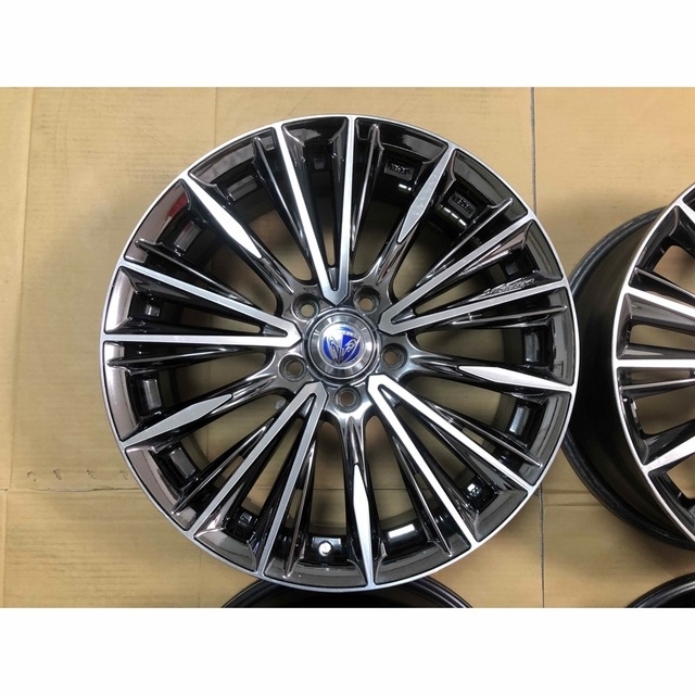 新品 215/40R18 レイズ ヴォウジェ プリウス RAYS VOUGE