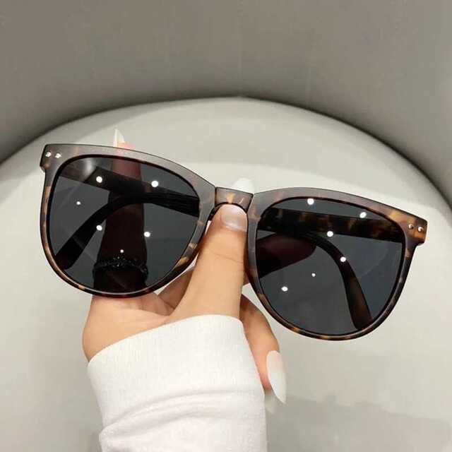 オシャレサングラス5カラー メガネ コンパクト ユニセックス レディースのファッション小物(サングラス/メガネ)の商品写真