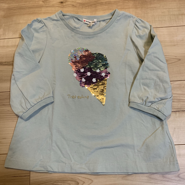 anyFAM(エニィファム)のエニィファムキッズ　スパンコールTシャツ　120 キッズ/ベビー/マタニティのキッズ服女の子用(90cm~)(Tシャツ/カットソー)の商品写真