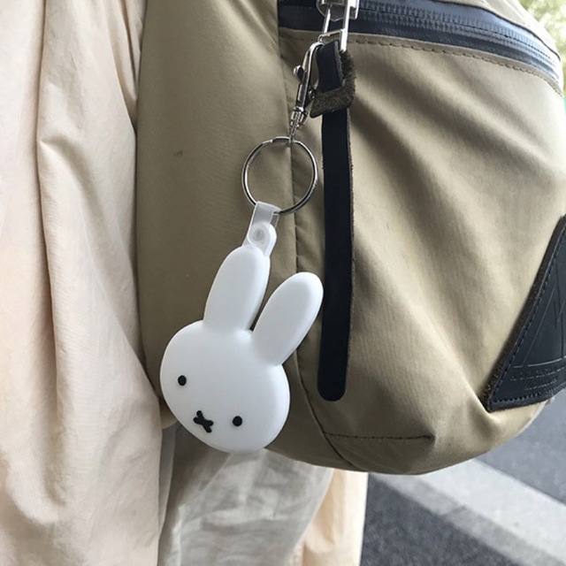 miffy(ミッフィー)のリンネル 2022年 6月号 付録 ミッフィー かくれんぼトート＆顔形チャーム レディースのバッグ(トートバッグ)の商品写真