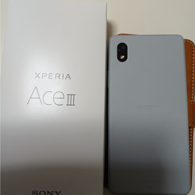 Xperia(エクスペリア)の値下げ！SONY Xperia Ace III SOG08 グレー　ごく美品 スマホ/家電/カメラのスマートフォン/携帯電話(スマートフォン本体)の商品写真