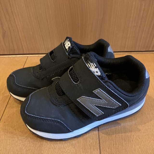 New Balance(ニューバランス)のニューバランス400  キッズスニーカー 17 キッズ/ベビー/マタニティのキッズ靴/シューズ(15cm~)(スニーカー)の商品写真