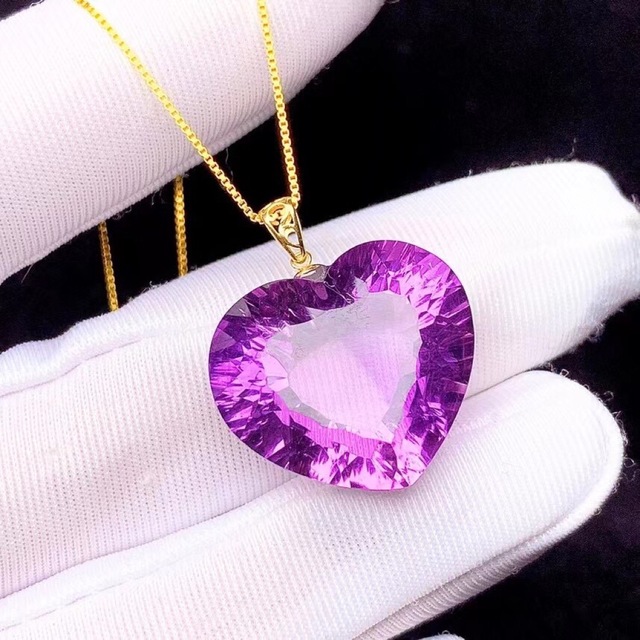 【天然】アメジスト ペンダントトップ k18 24.7ct | フリマアプリ ラクマ
