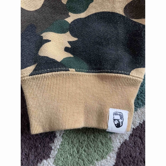 A BATHING APE(アベイシングエイプ)のa bathing ape   猿迷彩  カモ  パーカー  イエロー  M メンズのトップス(パーカー)の商品写真