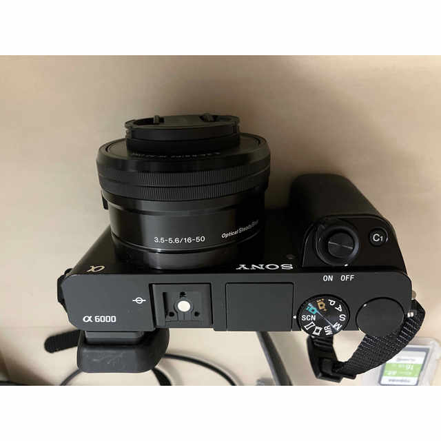 Sony α6000 ILCE-6000Y ダブルズームレンズキット Sony α6000 ILCE-6000Y ダブルズームレンズキット
