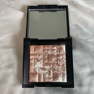 ボビイブラウン(BOBBI BROWN)のBOBBI BROWN ハイライトパウダー ミニ(フェイスパウダー)