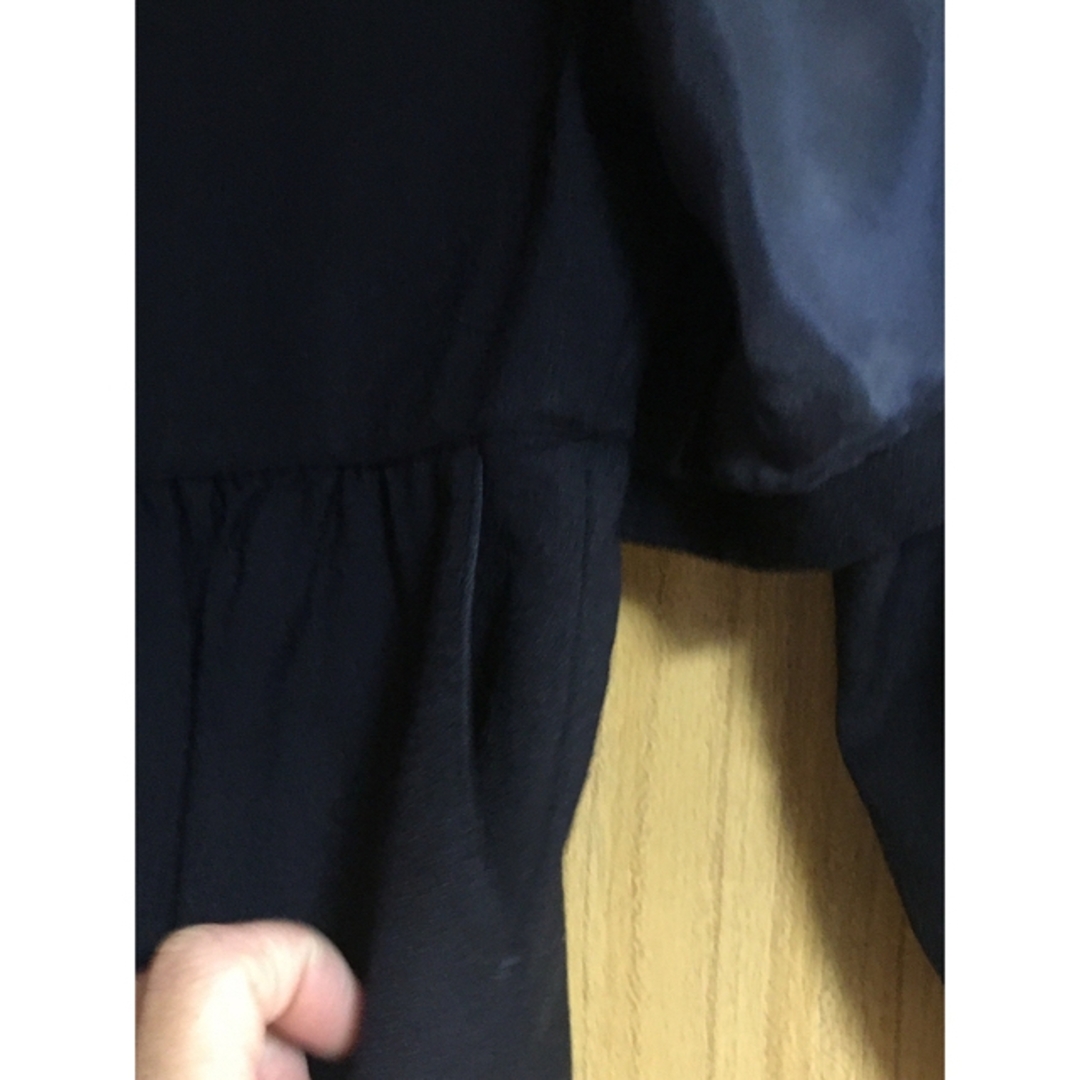familiar(ファミリア)のファミリア　110 フォーマル　半袖　ボレロ　刺繍　紺色　ネイビー キッズ/ベビー/マタニティのキッズ服女の子用(90cm~)(ドレス/フォーマル)の商品写真