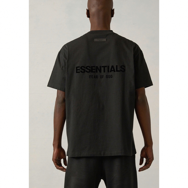 FEAR OF GOD(フィアオブゴッド)のFOG Fear Of God Essentials フォグ　エッセンシャルズ メンズのトップス(Tシャツ/カットソー(半袖/袖なし))の商品写真