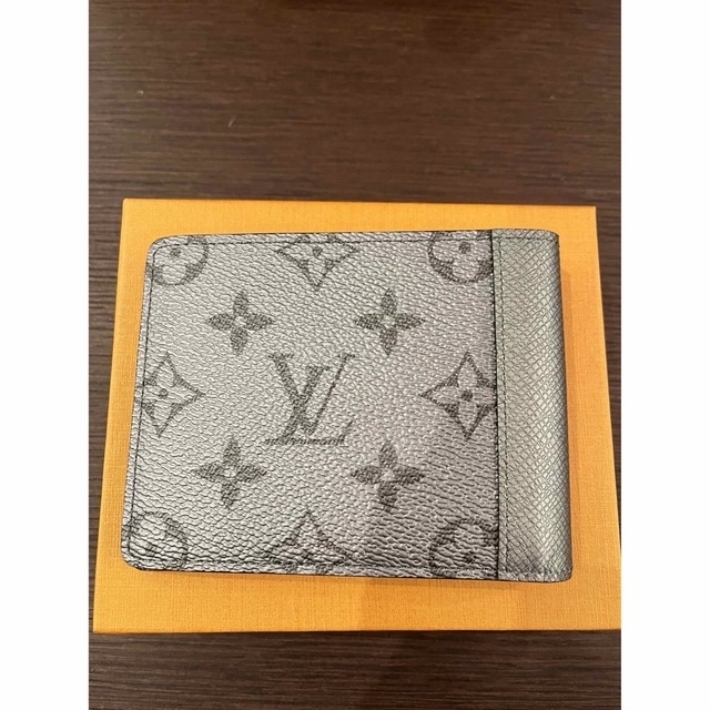 LOUIS VUITTON(ルイヴィトン)のルイ・ヴィトン ポルトフォイユ・ミュルティプル M30843 メンズのファッション小物(折り財布)の商品写真