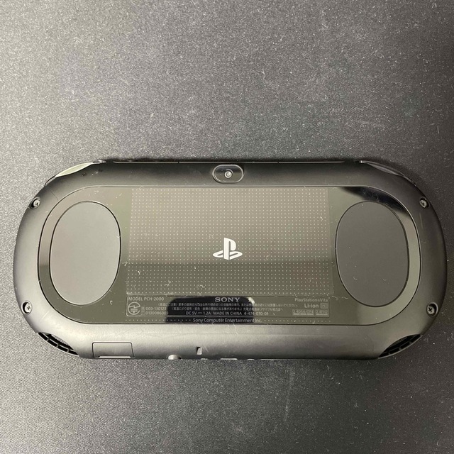 SONY(ソニー)のSONY PlayStationVITA 本体  PCH-2000 ZA11 エンタメ/ホビーのゲームソフト/ゲーム機本体(携帯用ゲーム機本体)の商品写真