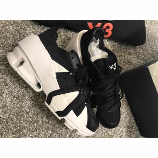 Y-3 - Y-3 YOHJI YAMAMOTO SUKUI III 未使用の通販 by ラクマ便 ...