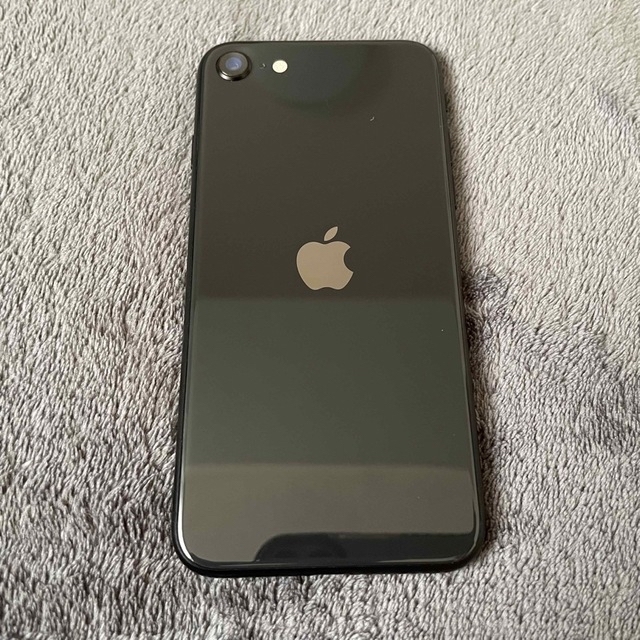 iPhone SE 2 (第二世代) ブラック 128GB SIMフリー