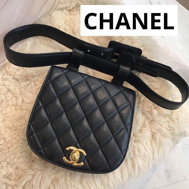 CHANEL Lapin Real Fur Chain Tote Bag 黒 トランプ前米大統領