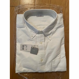 ユニクロ(UNIQLO)のUNIQLO 白　オックスフォードシャツ　XL(シャツ)